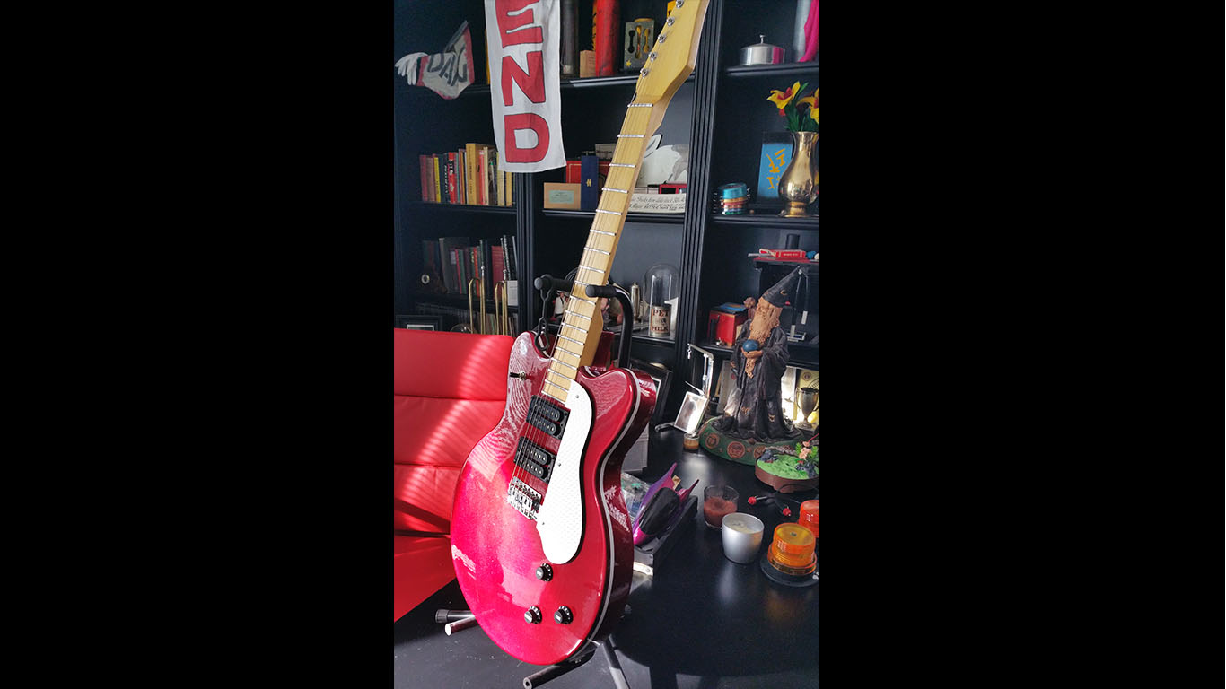 guitar2.jpg